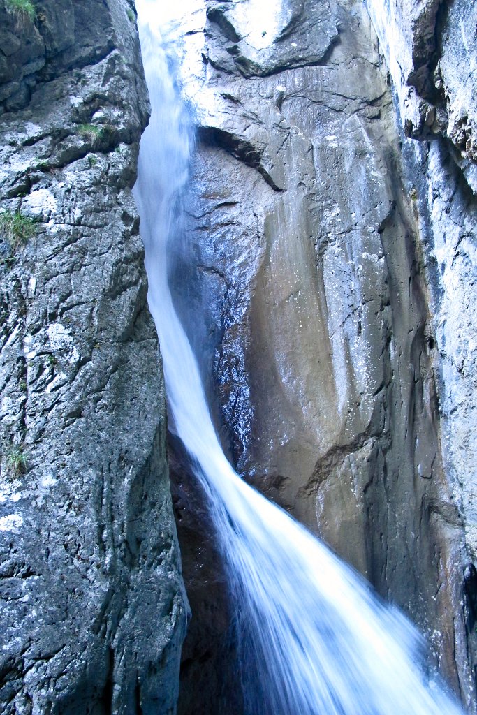 15_der hohe Wasserfall.jpg